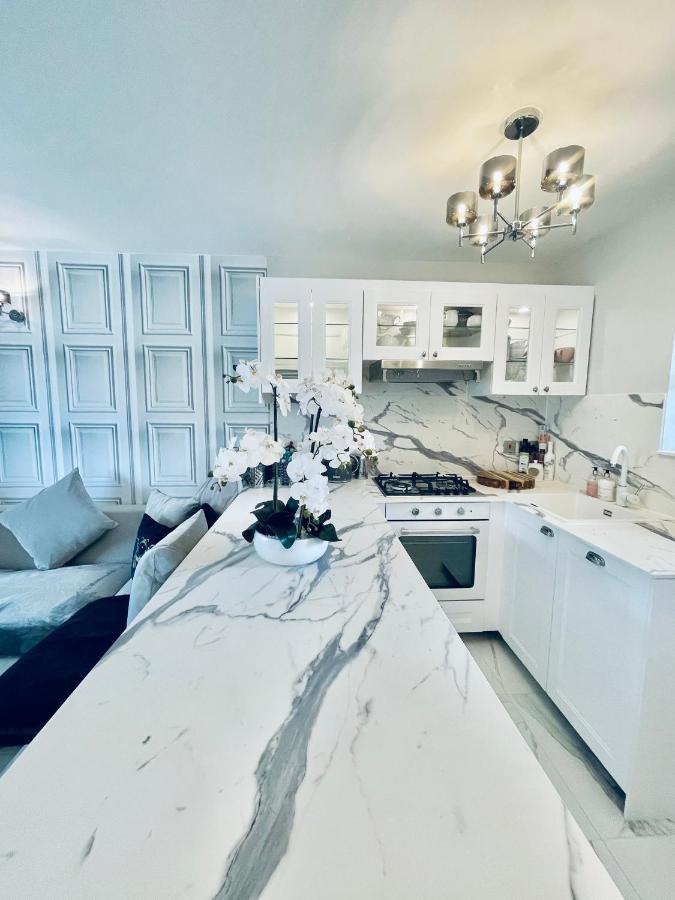 Cotswold Chic Retreats "Cloud Nine" Central Chipping Campden-Parking-Garden Ngoại thất bức ảnh