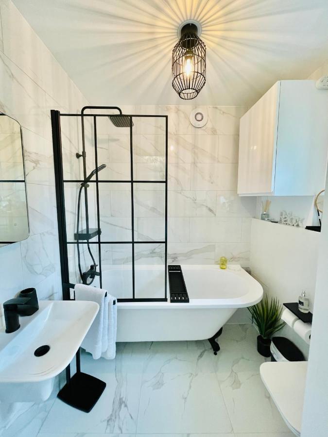Cotswold Chic Retreats "Cloud Nine" Central Chipping Campden-Parking-Garden Ngoại thất bức ảnh